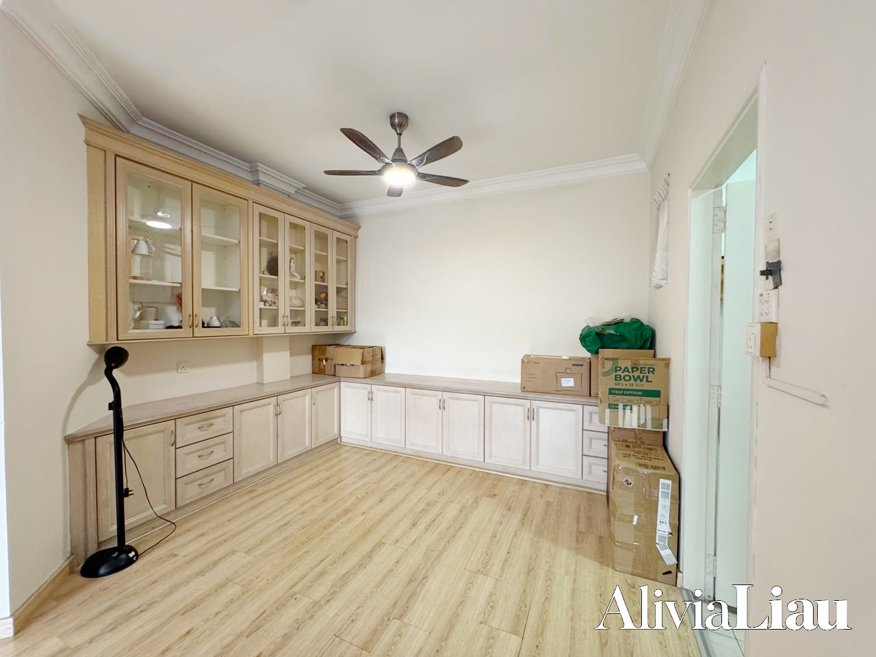 Likas Court property photo 2