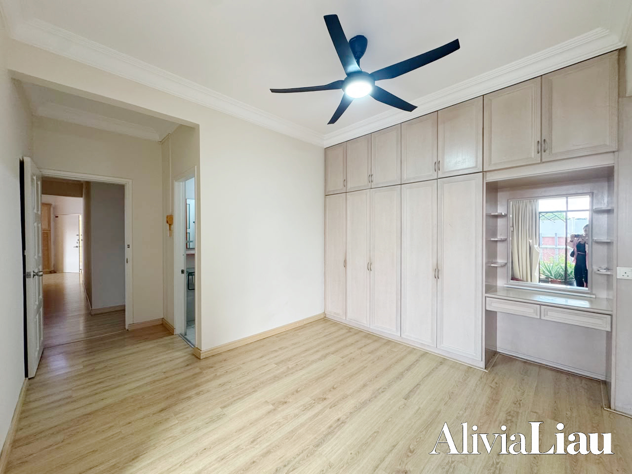 Likas Court property photo 6