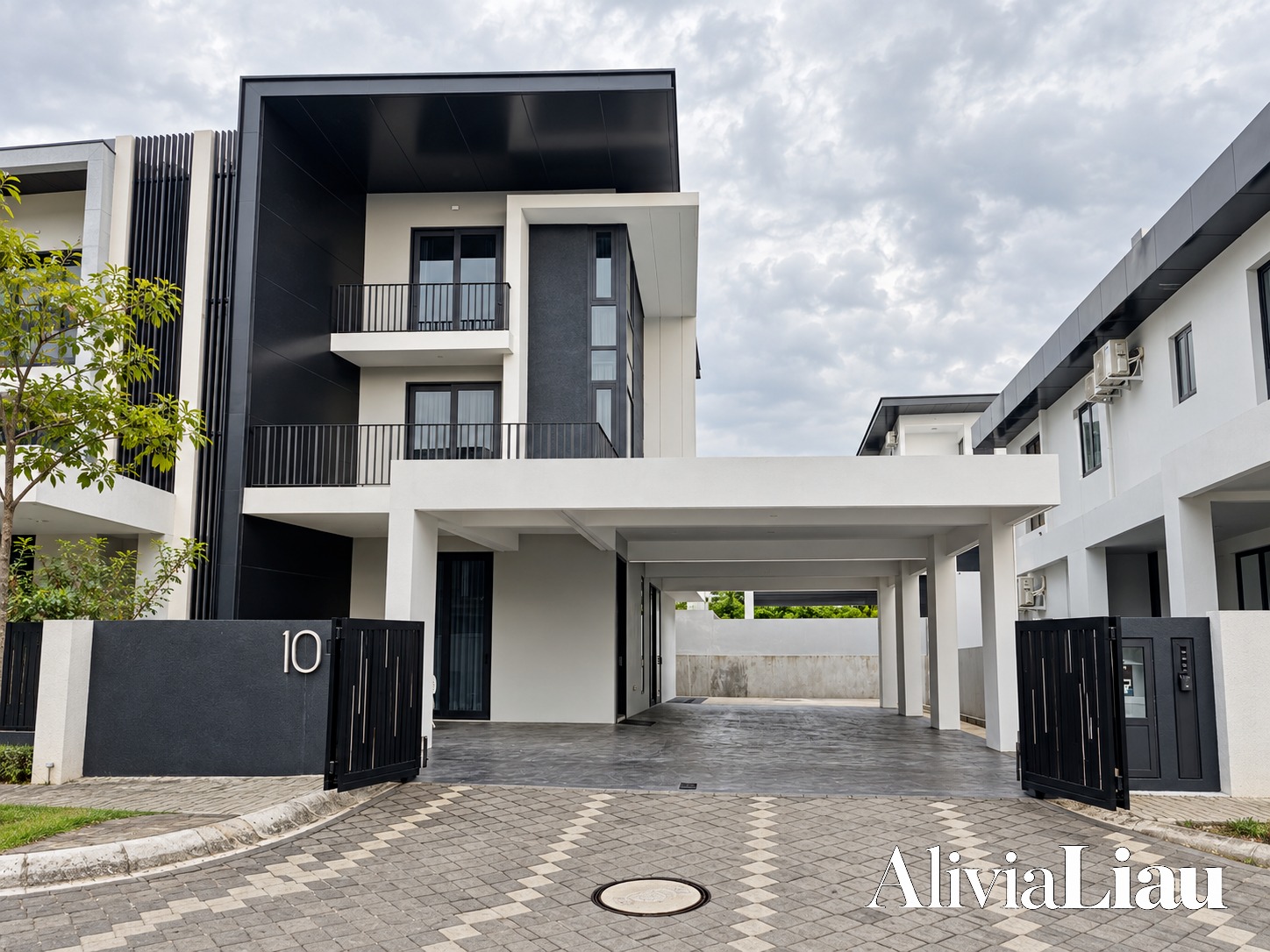 LUME Posh Homes