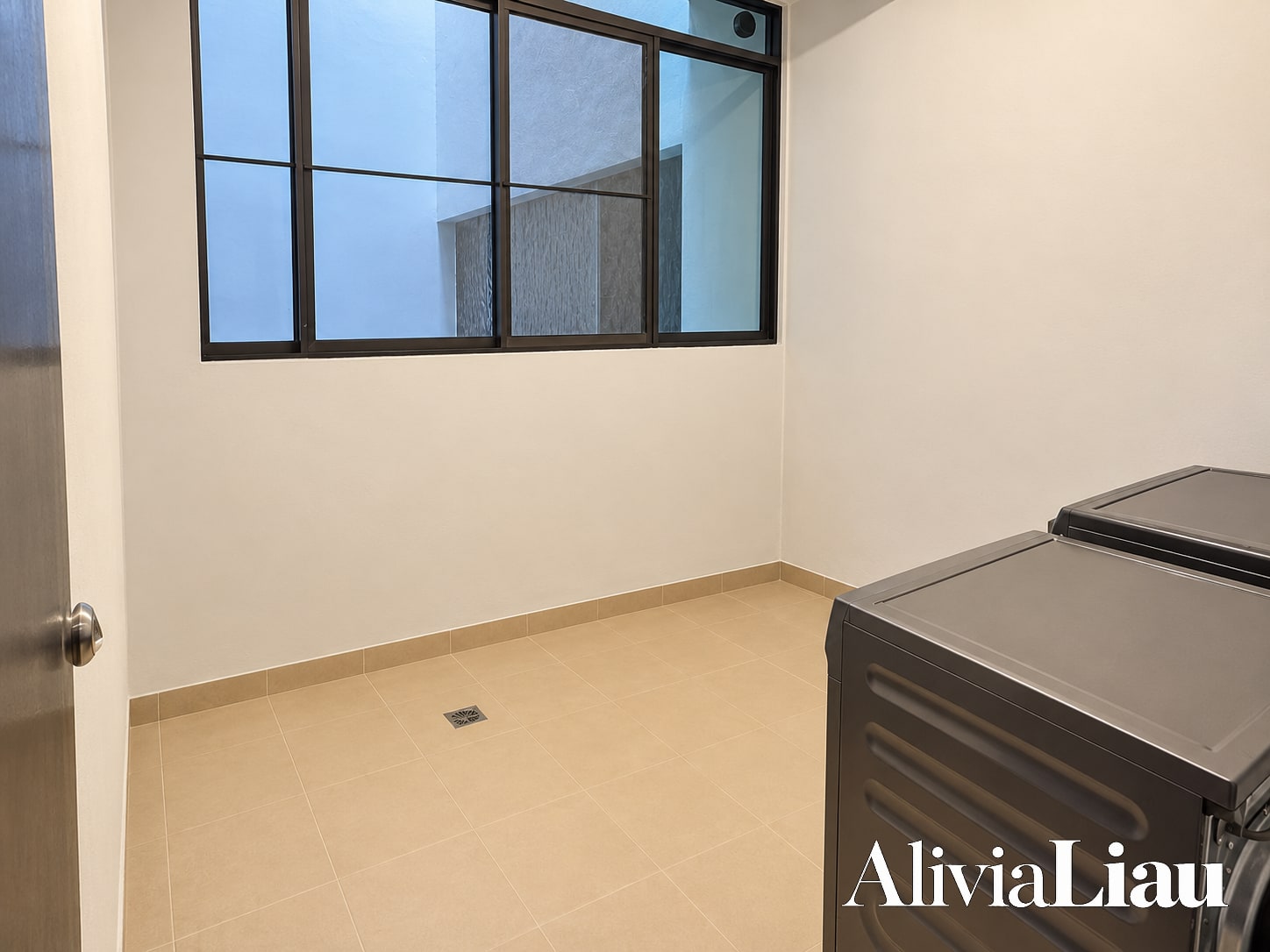Elemen Utara property photo 6