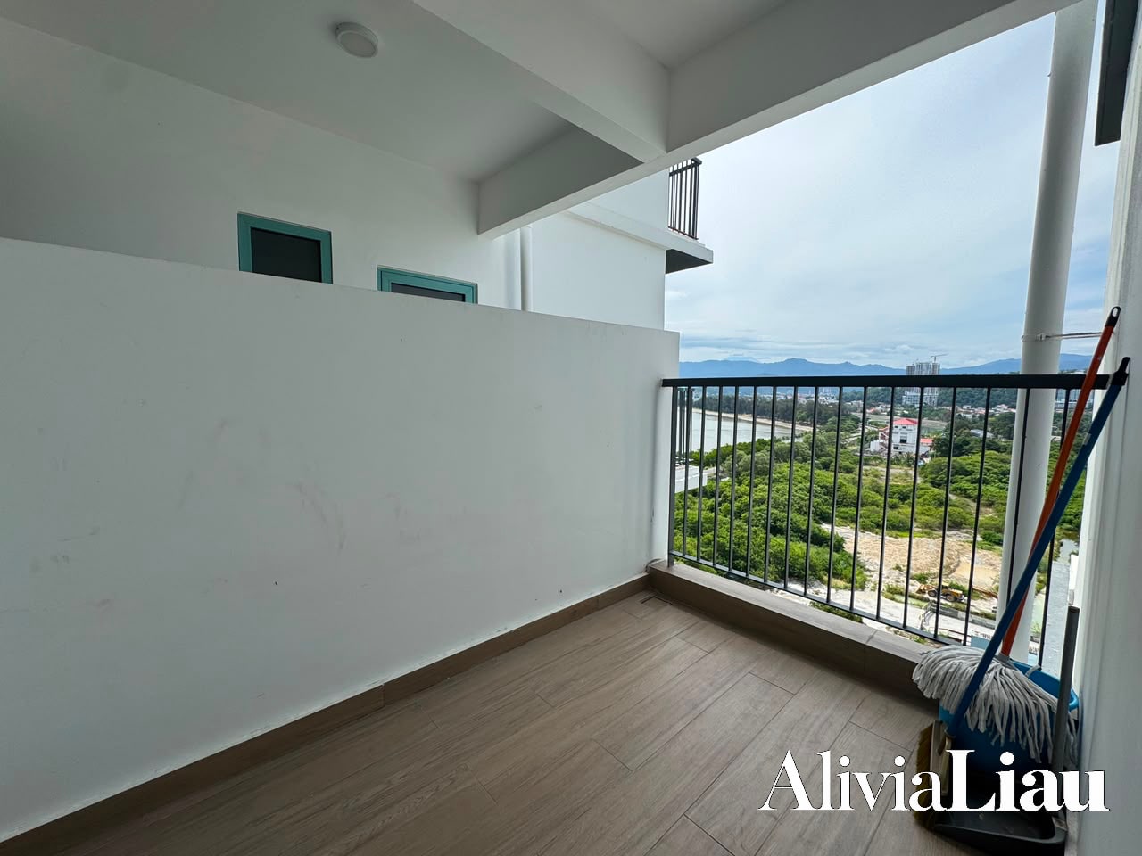 Bay Suites (Rent) property photo 5