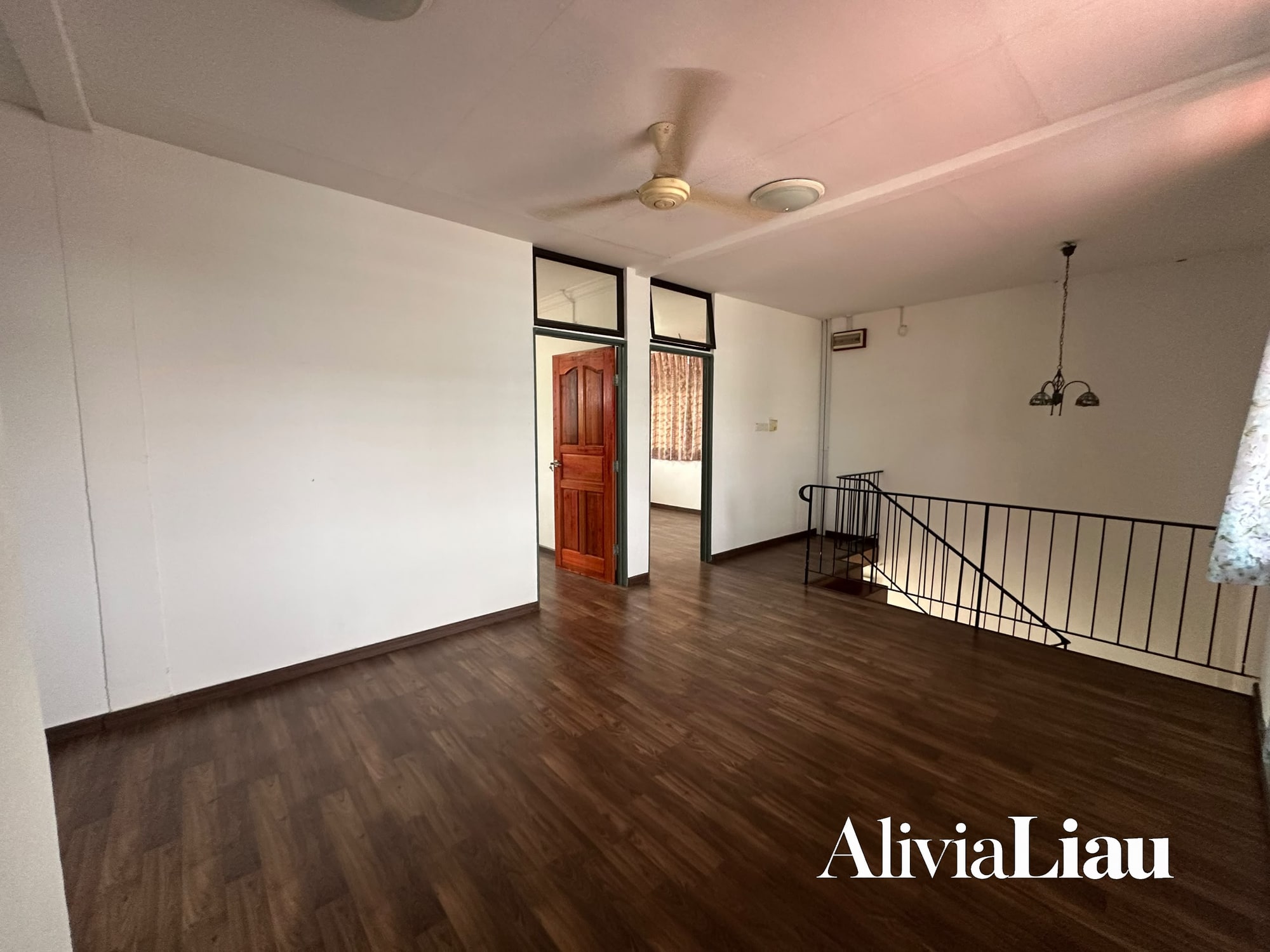 Likas Bungalow property photo 9