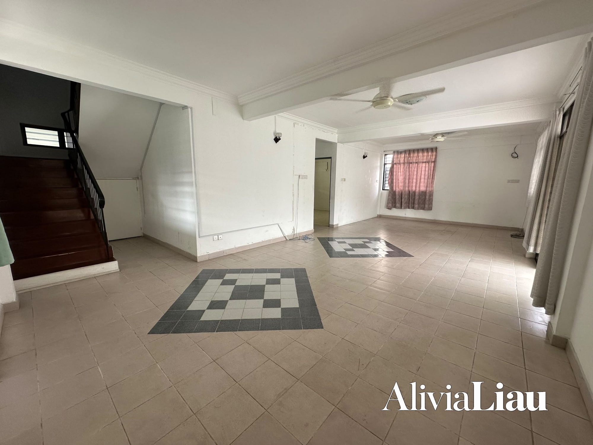 Likas Bungalow property photo 10