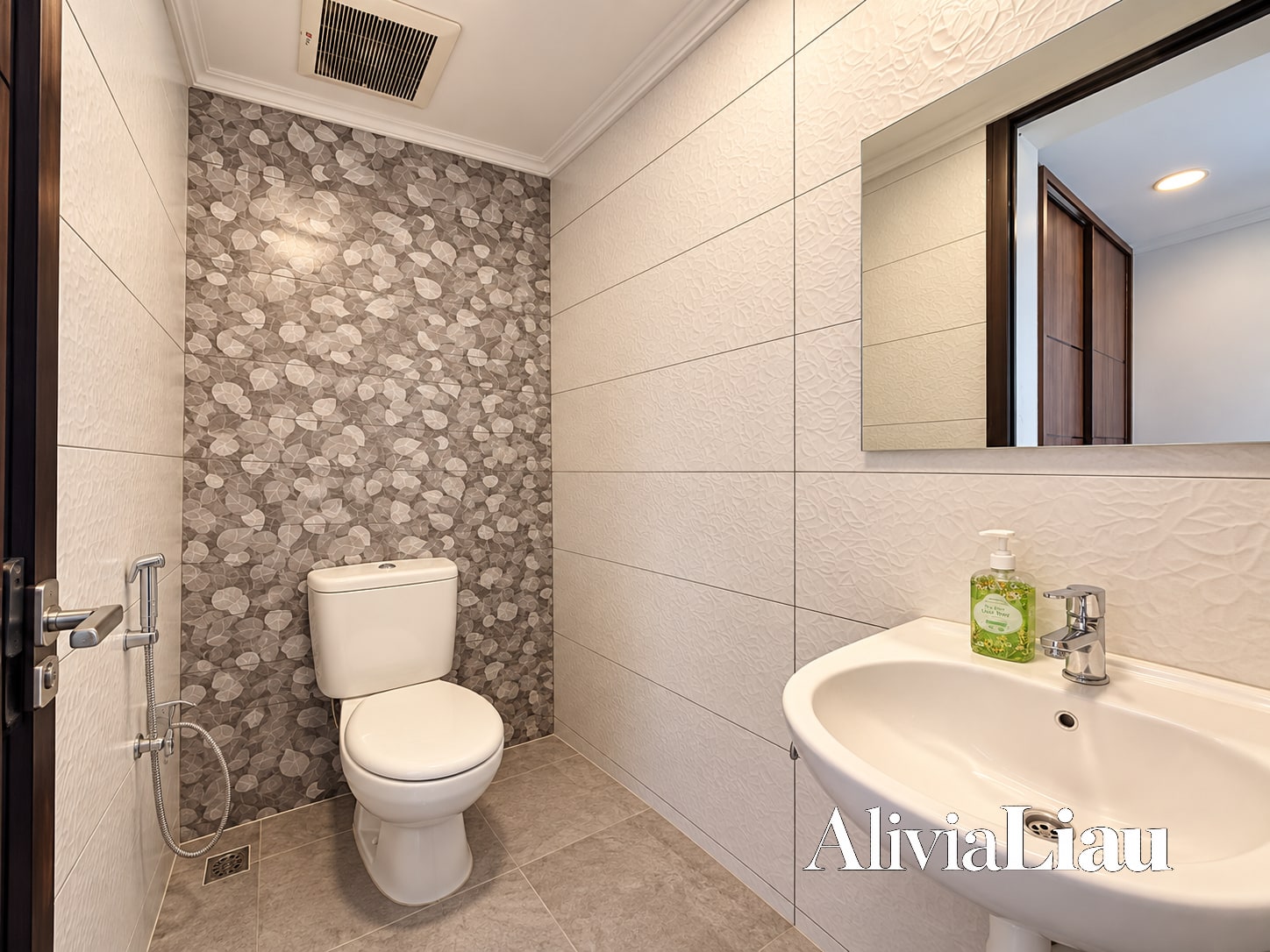 Double Storey Bungalow, Likas property photo 7