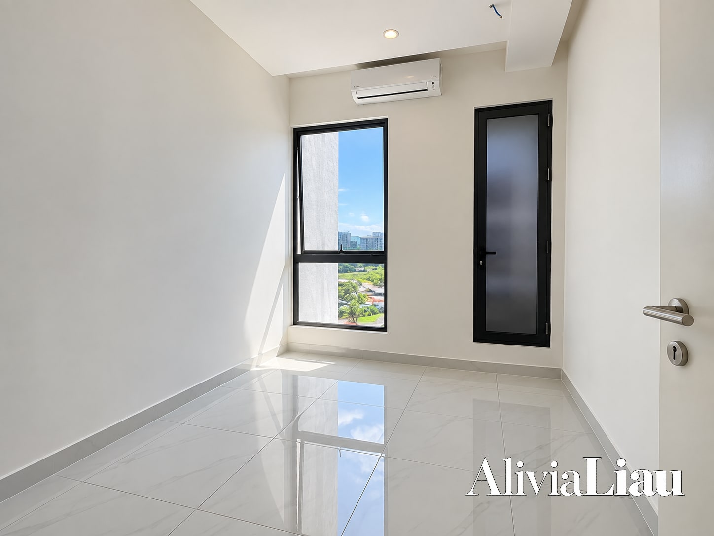 Sutera Bay, Sadong Jaya property photo 2