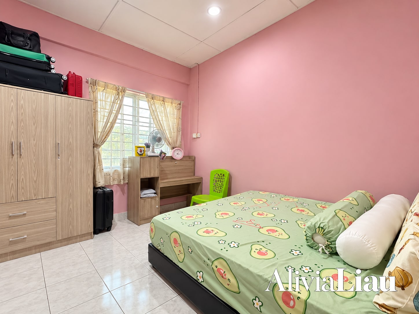Taman Angsana | Kolombonng property photo 4