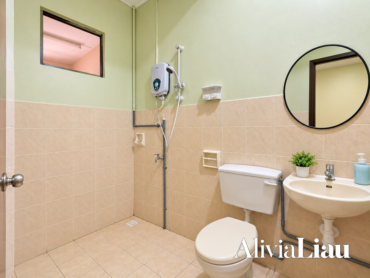Taman Angsana | Kolombonng property photo 5