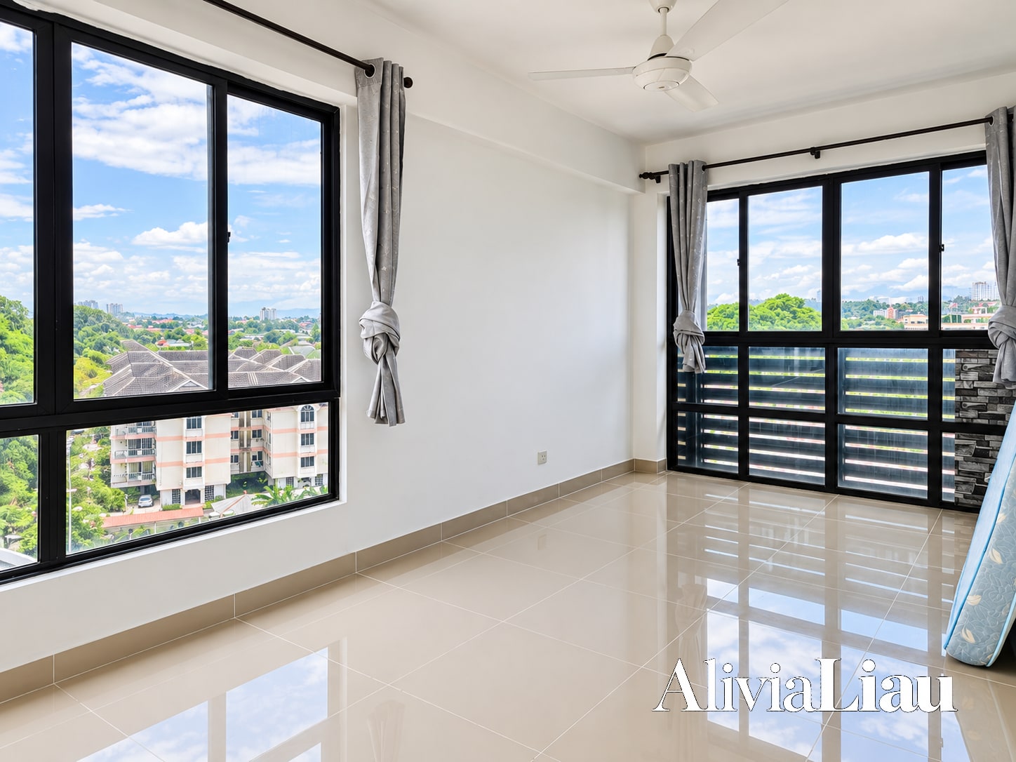 Jesselton View, Hilltop property photo 2