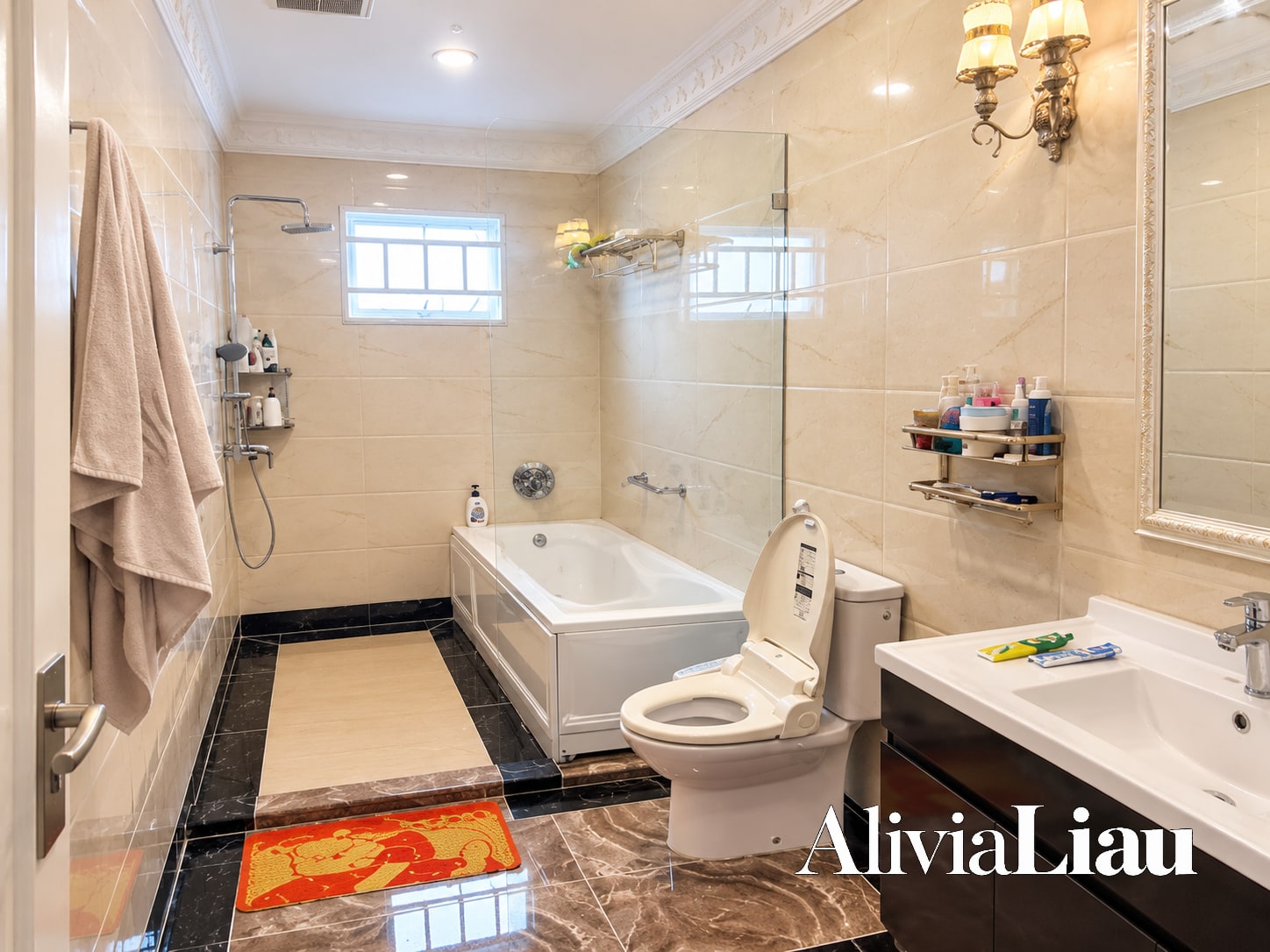 Taman Far East | Hilltop property photo 9