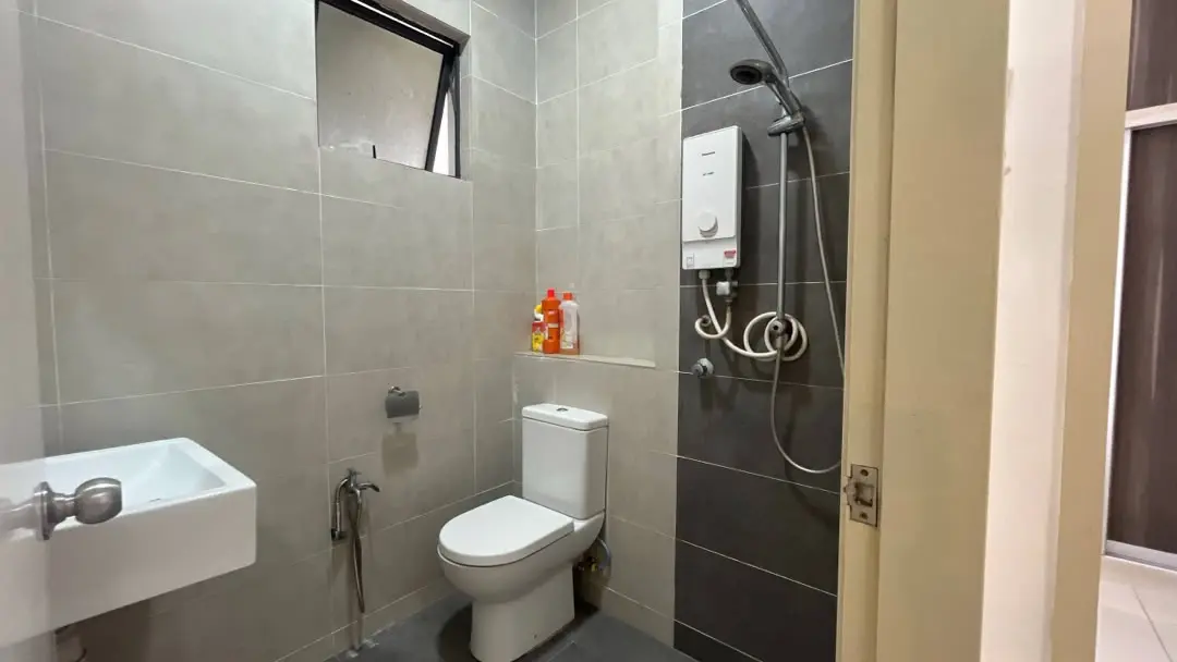 Lido Four Season Residence property photo 11